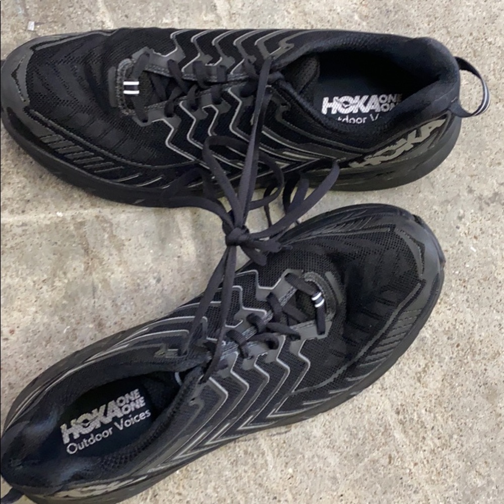 Running shoes